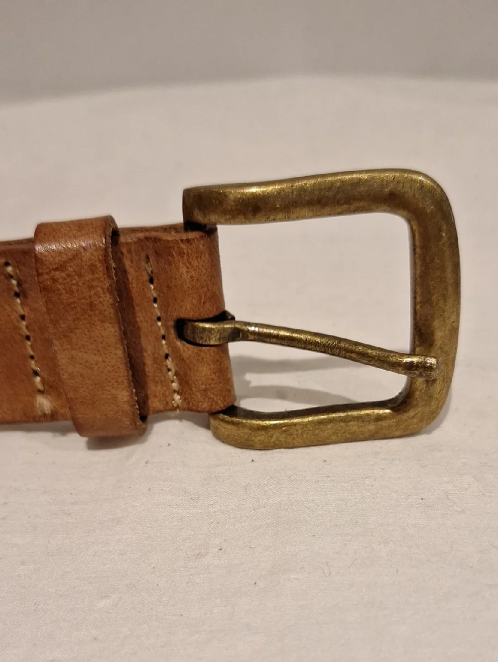 Studded Light Brown Leather Belt with Brass Buckle And Italia Coin Size M/30